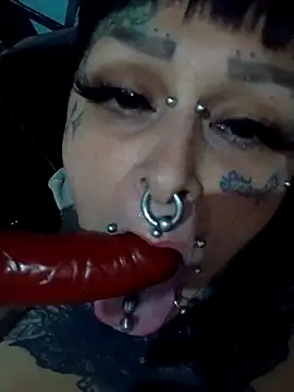 Snapshot of RichBitc4xxx89 chatting on November 2025 03:27:01 PM RichBitc4xxx89 online show from November 2025 03:27:01 PM