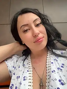 Snapshot of AndreaMood chatting on July 2026 01:39:02 AM AndreaMood online show from July 2026 01:39:02 AM