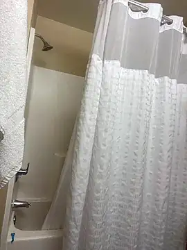 Dnasty408 online show from March 2026 06:25:01 PM