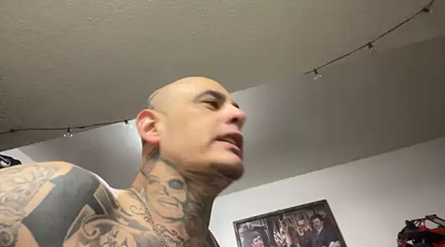 Snapshot of Dnasty1408 chatting on January 2025 08:09:02 AM Dnasty1408 online show from January 2025 08:09:02 AM