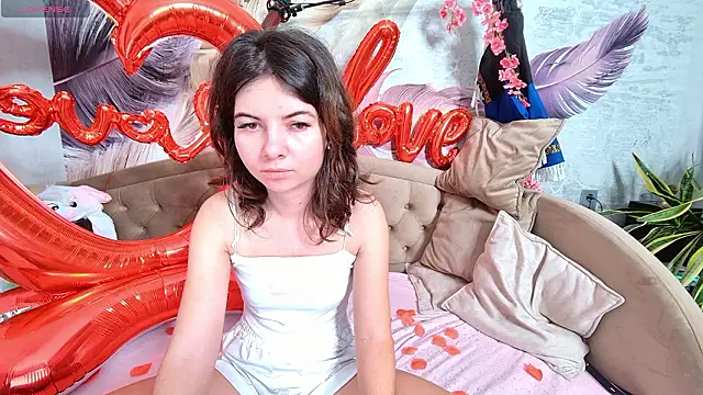 Anoraa online show from February 2026 02:00:01 AM