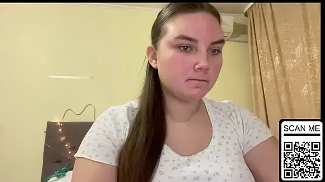 Snapshot of Dreamyblushfairy chatting on November 2025 04:18:02 PM Dreamyblushfairy online show from November 2025 04:18:02 PM