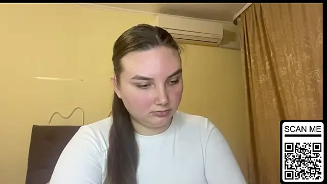 Snapshot of Dreamyblushfairy chatting on November 2025 07:25:02 PM Dreamyblushfairy online show from November 2025 07:25:02 PM