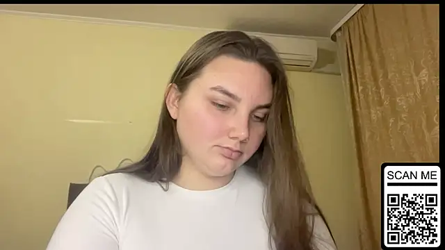 Snapshot of Dreamyblushfairy chatting on November 2025 03:45:01 PM Dreamyblushfairy online show from November 2025 03:45:01 PM