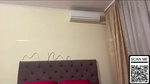 Snapshot of Dreamyblushfairy chatting on October 2025 05:34:02 PM Dreamyblushfairy online show from October 2025 05:34:02 PM