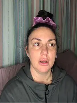 BELLAMORGANE1 online show from April 2026 10:05:02 PM