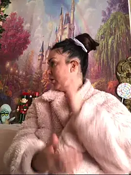 BELLAMORGANE1 online show from November 2025 10:49:02 AM