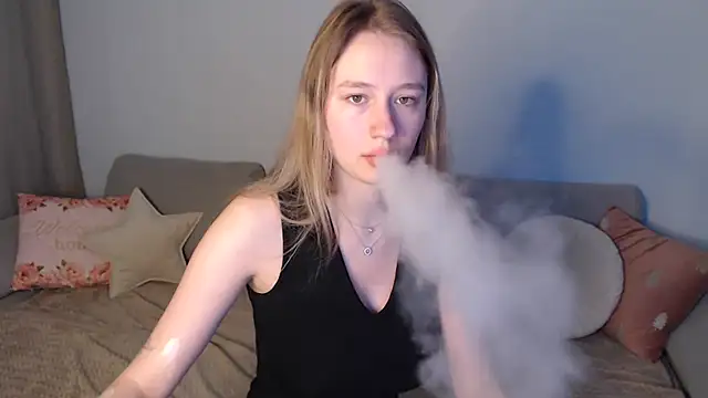 Haley Vixen online show from October 2025 09:19:02 AM