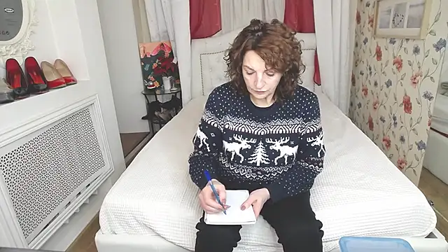 SilviaHart online show from February 2026 01:02:01 PM