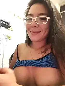 Snapshot of StarSex22 chatting on February 2025 05:20:02 AM StarSex22 online show from February 2025 05:20:02 AM