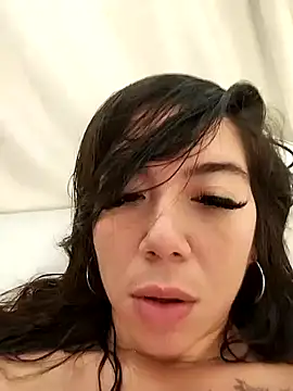 Snapshot of StarSex22 chatting on January 2025 05:28:01 PM StarSex22 online show from January 2025 05:28:01 PM