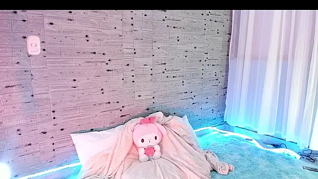 NattSumi online show from January 2025 06:03:02 AM