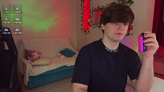 RobertAndLinela online show from March 2026 10:23:02 AM