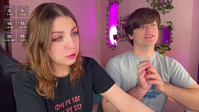 RobertAndLinela online show from November 2025 02:23:01 AM