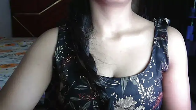 Somiya87 online show from April 2026 05:52:02 PM