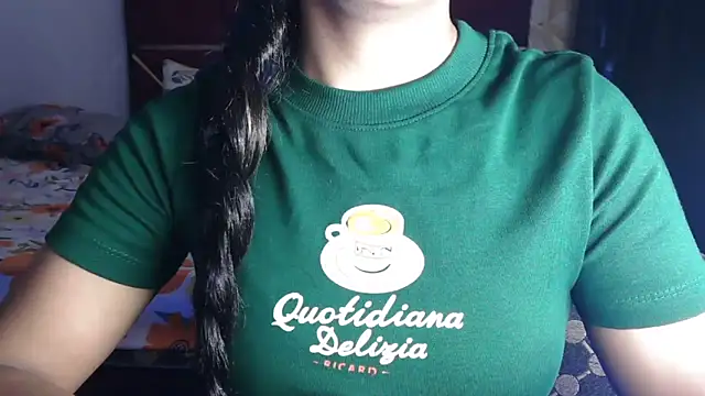 Somiya87 online show from April 2026 07:04:02 PM