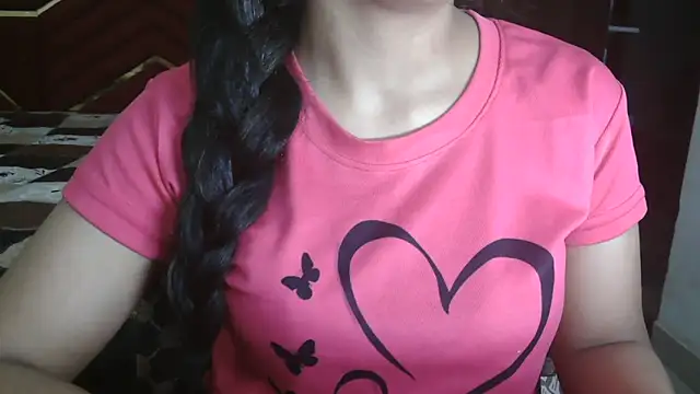 Somiya87 online show from March 2026 06:24:01 PM