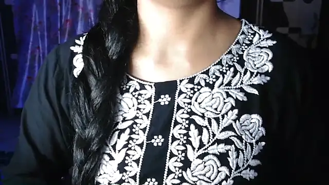 Somiya87 online show from May 2026 06:44:02 PM