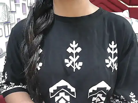 Snapshot of Somiya87 chatting on December 2025 06:51:01 PM Somiya87 online show from December 2025 06:51:01 PM