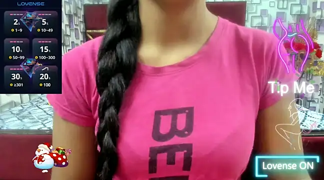 Snapshot of Somiya87 chatting on March 2025 10:08:01 PM Somiya87 online show from March 2025 10:08:01 PM