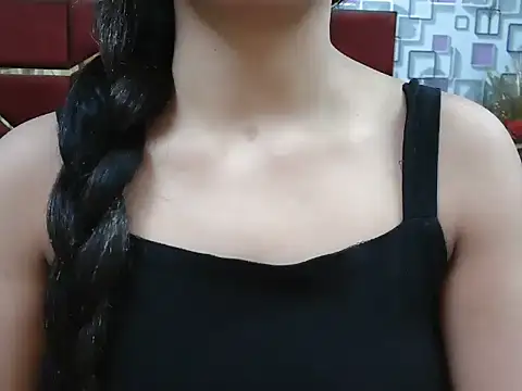 Snapshot of Somiya87 chatting on October 2025 02:27:02 PM Somiya87 online show from October 2025 02:27:02 PM