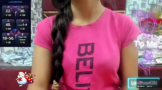 Snapshot of Somiya87 chatting on March 2025 10:15:01 PM Somiya87 online show from March 2025 10:15:01 PM