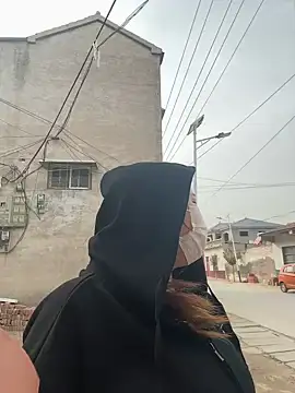 Snapshot of Happyou2 chatting on March 2025 07:35:02 AM Happyou2 online show from March 2025 07:35:02 AM