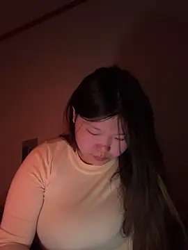 Snapshot of Happyou2 chatting on March 2025 03:16:02 PM Happyou2 online show from March 2025 03:16:02 PM