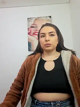 VictoriaMolina online show from October 2025 02:18:02 PM