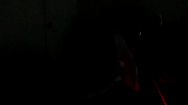 bubblebut420 online show from December 2024 09:29:02 PM