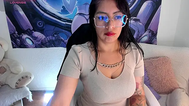 Irene Grey20 online show from September 2025 01:44:01 AM