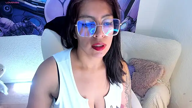 Irene Grey20 online show from October 2025 03:27:02 AM