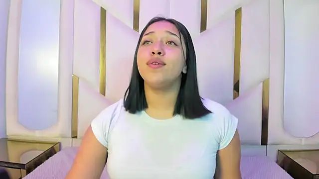 IsabellRodriguez18 online show from May 2026 03:26:01 AM