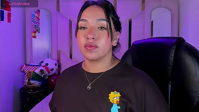 IsabellRodriguez18 online show from June 2026 05:12:01 AM