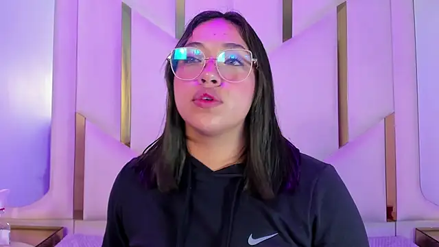 IsabellRodriguez18 online show from April 2026 03:40:02 AM