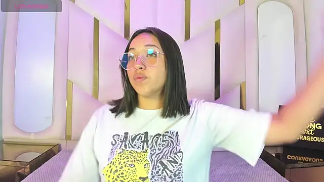 IsabellRodriguez18 online show from March 2026 03:03:02 AM