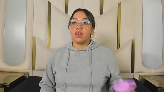 Snapshot of IsabellRodriguez18 chatting on February 2026 03:41:01 AM IsabellRodriguez18 online show from February 2026 03:41:01 AM