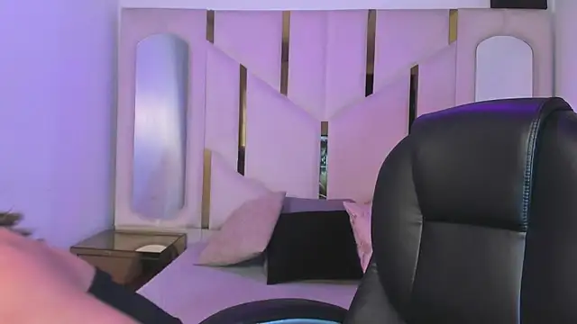 IsabellRodriguez18 online show from March 2026 03:41:02 AM