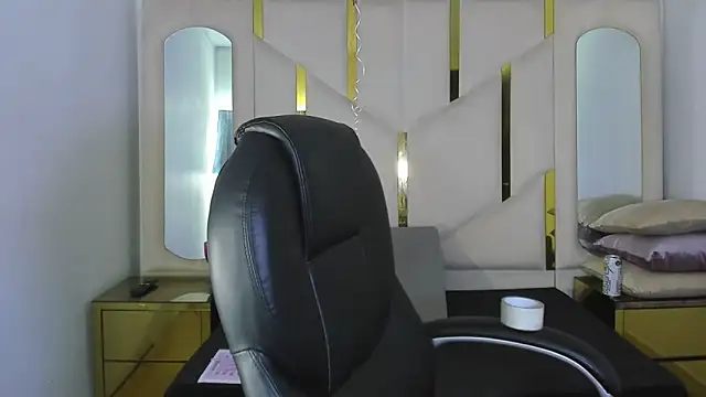 Snapshot of IsabellRodriguez18 chatting on February 2026 03:38:02 AM IsabellRodriguez18 online show from February 2026 03:38:02 AM