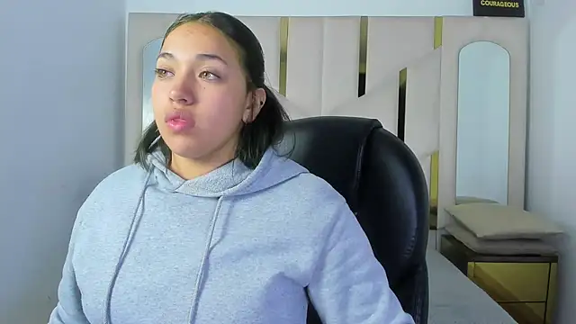 Snapshot of IsabellRodriguez18 chatting on January 2026 03:55:01 AM IsabellRodriguez18 online show from January 2026 03:55:01 AM