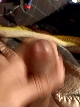 zeus2630 online show from April 2026 01:40:01 AM