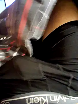 zeus2630 online show from April 2026 08:56:01 PM