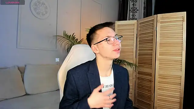 Ken Feels online show from January 2025 08:45:02 PM