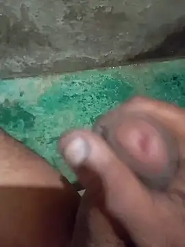 yaxom33 online show from March 2026 12:28:02 AM