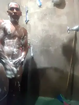 yaxom33 online show from April 2026 01:59:01 AM