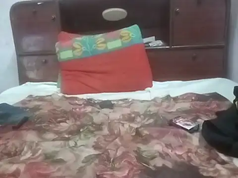 IamRentedBoybfriend online show from October 2025 01:59:01 AM