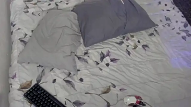 kyle 898 online show from December 2025 05:37:02 PM