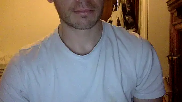 Snapshot of nevermind298079 chatting on February 2025 08:36:01 PM nevermind298079 online show from February 2025 08:36:01 PM