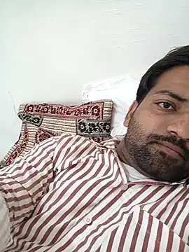 playboyz77 online show from April 2026 05:53:02 AM