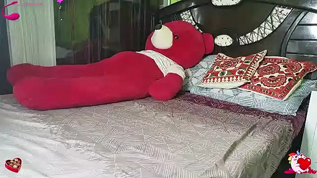 sexyhoney27 online show from November 2025 08:40:01 AM